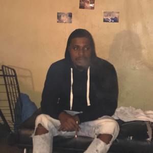 Meet your Posher, Derrick